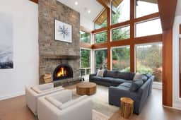 Big Sky Chalet - Image 2