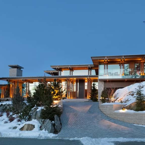 Ultra-Luxe Ski Chalet w/ Heated Pool, Cinema & Gym - Image 1