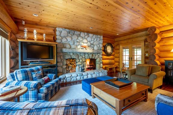 Snowridge Retreat - Image 2