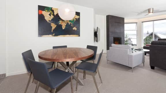 True Ski-In/Out, Modern 2BR unit, Pool & Hot Tub - Image 4