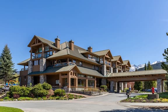 Lakeside Landing - Image 1